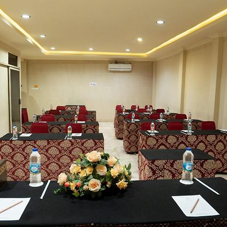 Hotel Indah Palace Yogyakarta Eksteriør billede
