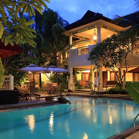 Hotel Indah Palace Yogyakarta Eksteriør billede