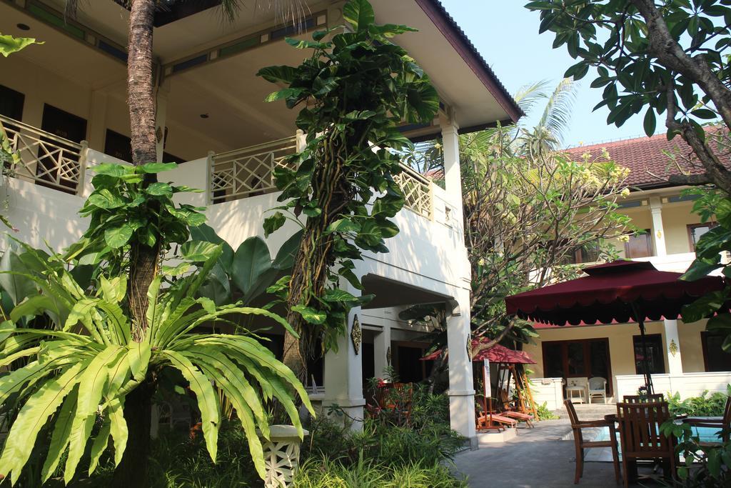 Hotel Indah Palace Yogyakarta Eksteriør billede