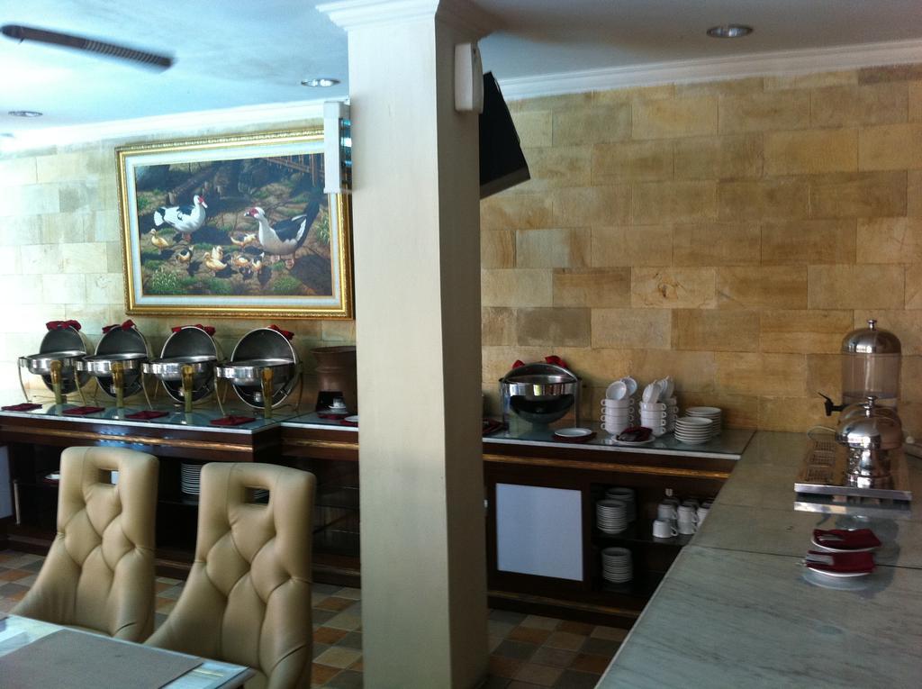 Hotel Indah Palace Yogyakarta Eksteriør billede
