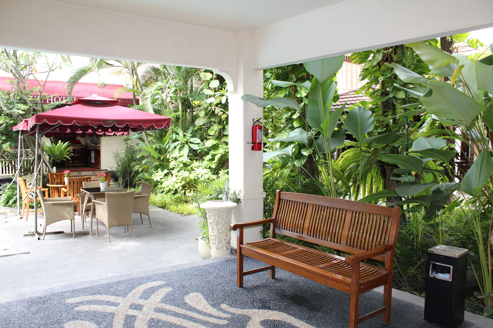 Hotel Indah Palace Yogyakarta Eksteriør billede